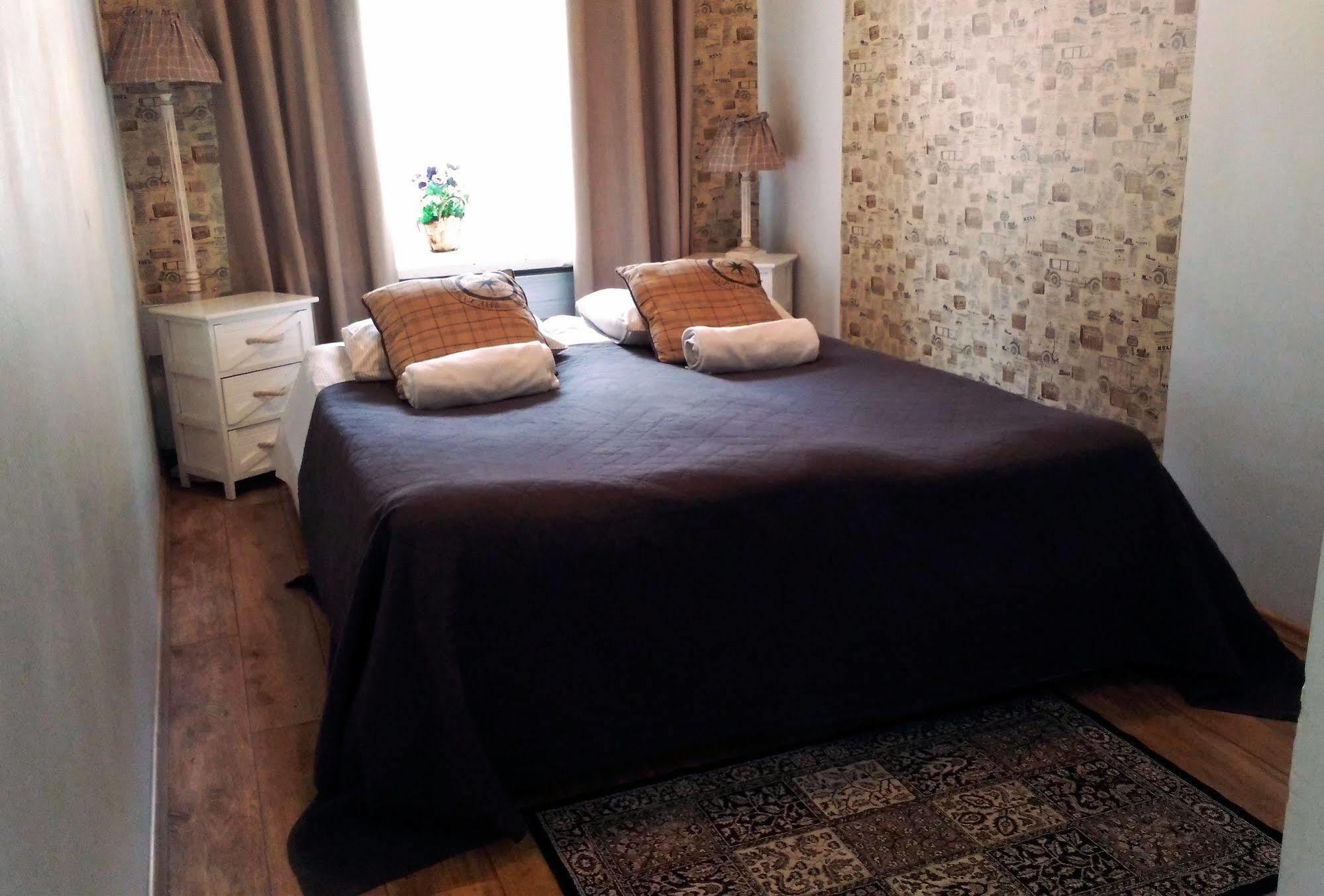 Oldhouse Hostel Tallinn Extérieur photo